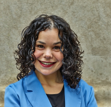 Sophie Tversky headshot